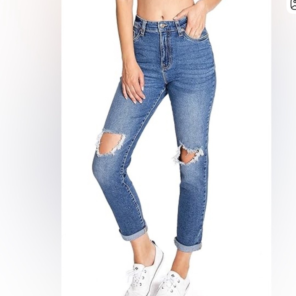 Celebrity Pink “bestie” Distressed Straight Leg Jeans - Blue